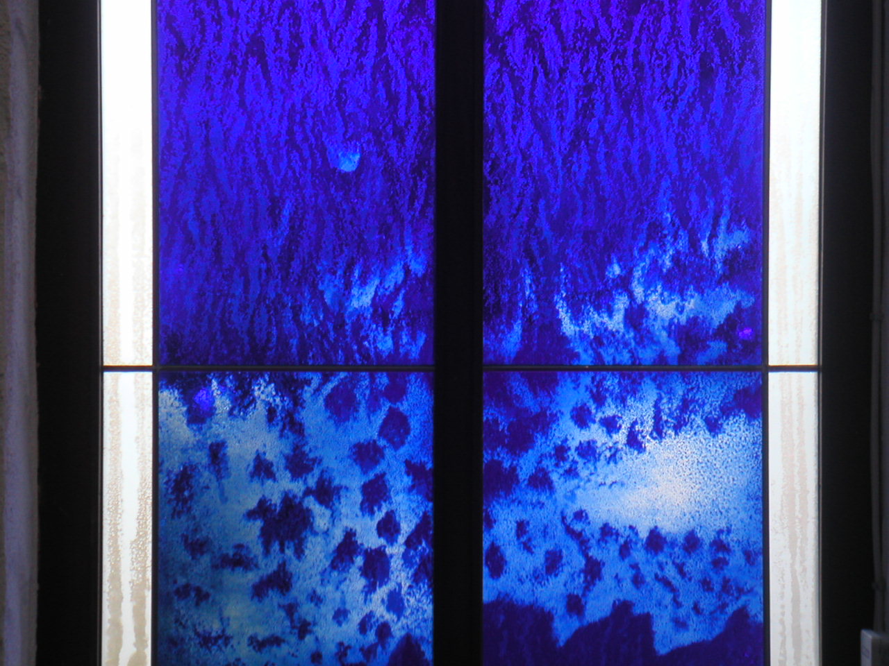 Water — deep cobalt blue acid-etched flashed glass, Domaine Mechtildshausen, 2003