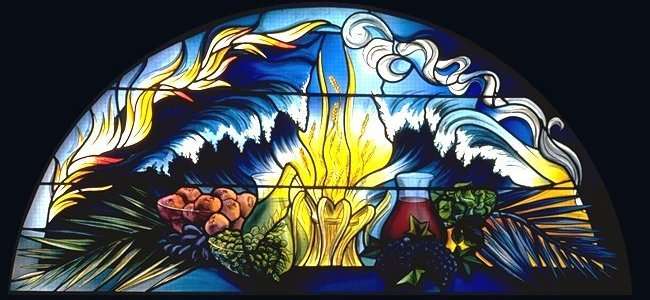 Sukkot window — detail